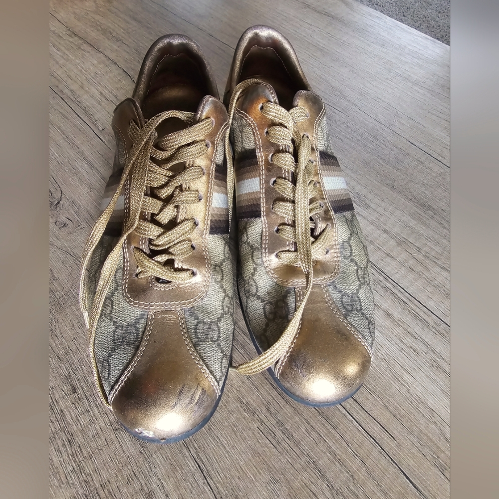 Gucci Sneakers